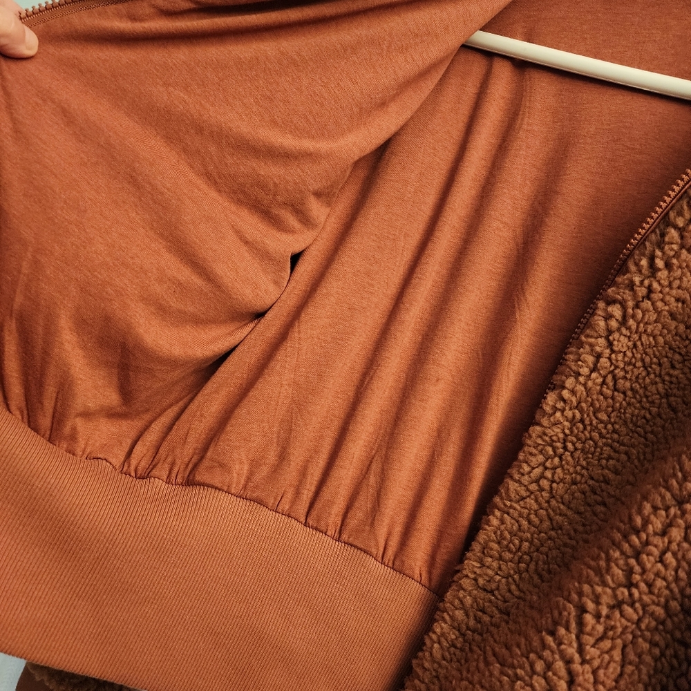 Fabletics Summit Teddy Jacket - Picture 4 of 6